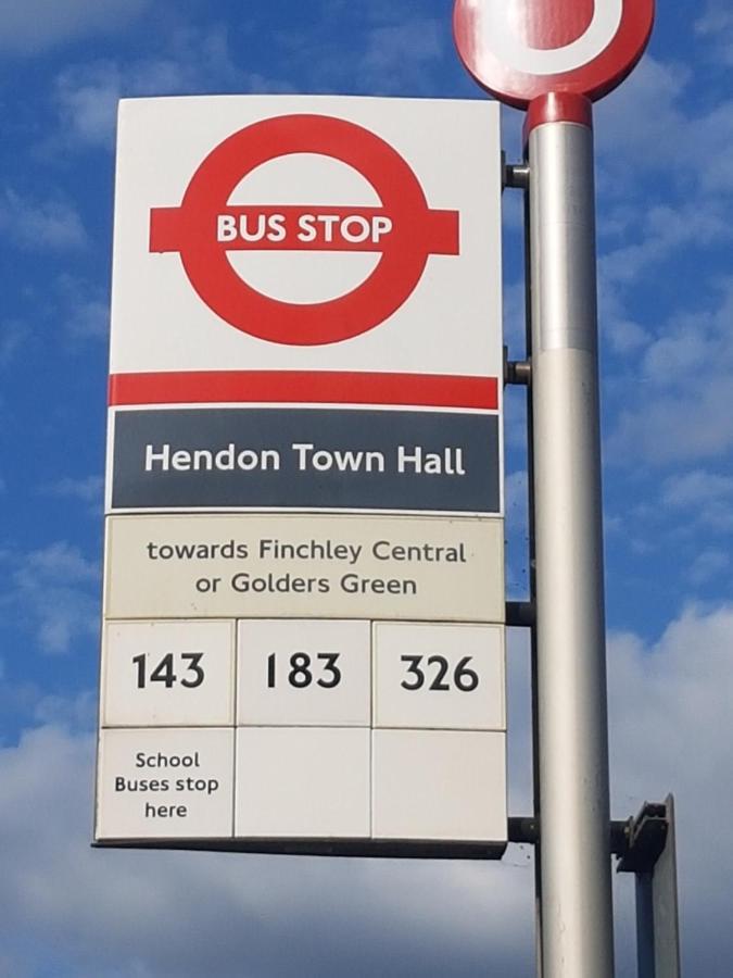 Apartment Dach - Cozy 3 Bed In Hendon