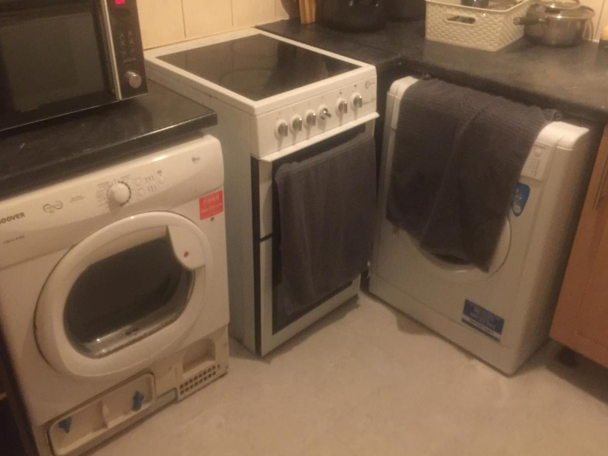 Dach - Cozy 3 Bed In Hendon Apartment *