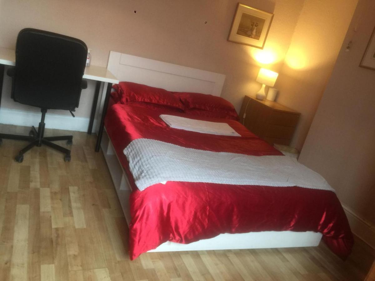 Apartment Dach - Cozy 3 Bed In Hendon Edgware