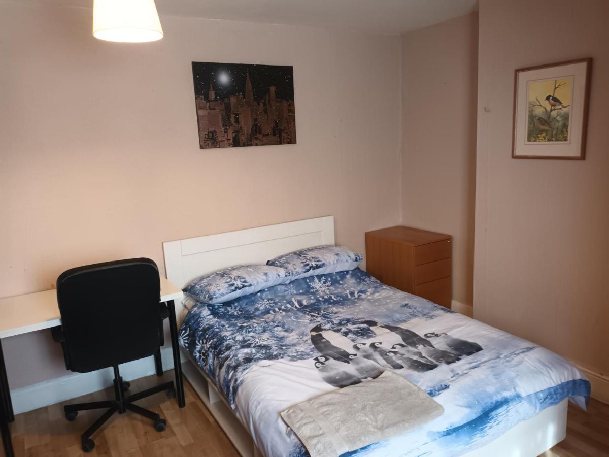 Dach - Cozy 3 Bed In Hendon * Edgware