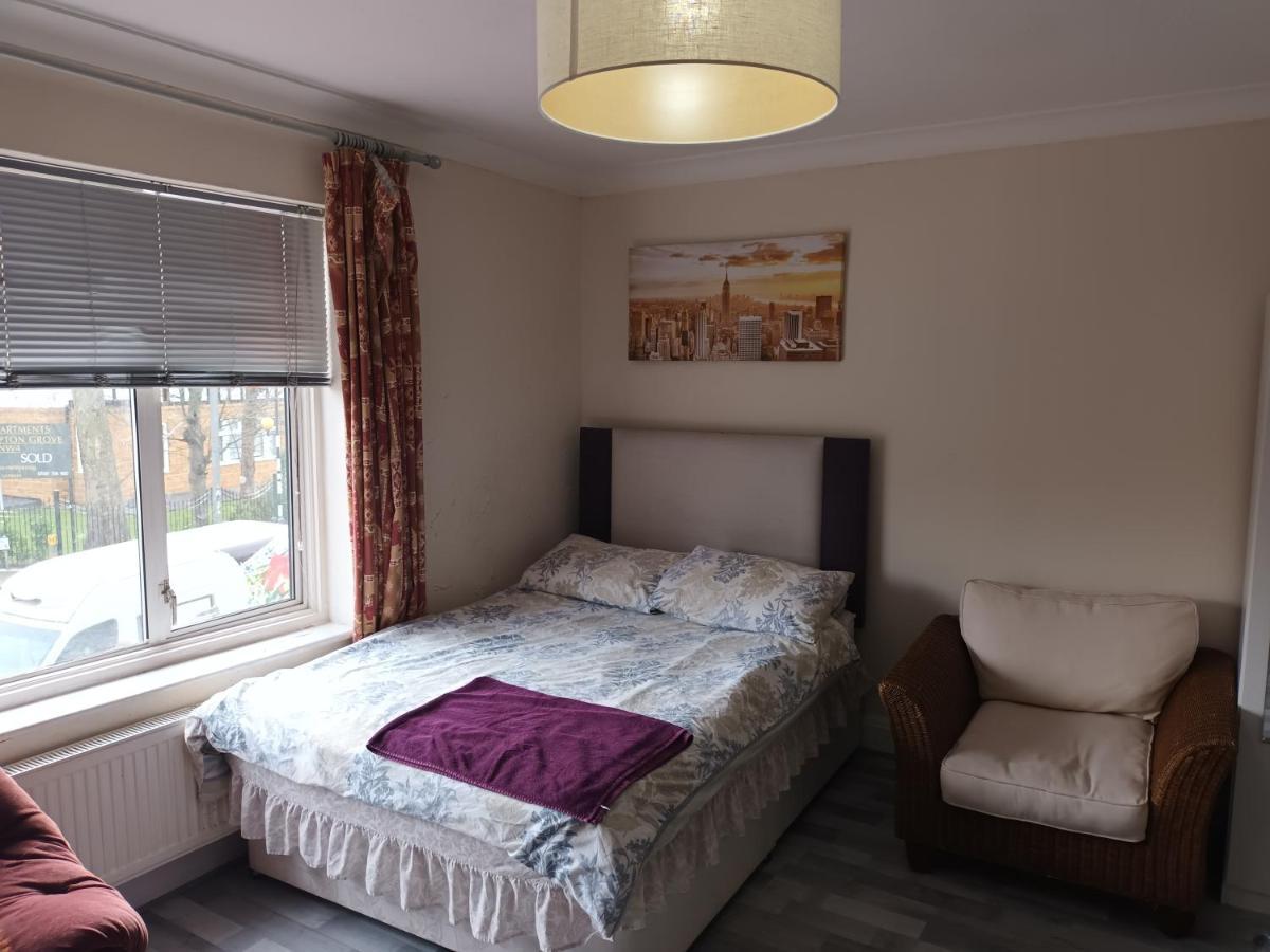 Apartment Dach - Cozy 3 Bed In Hendon