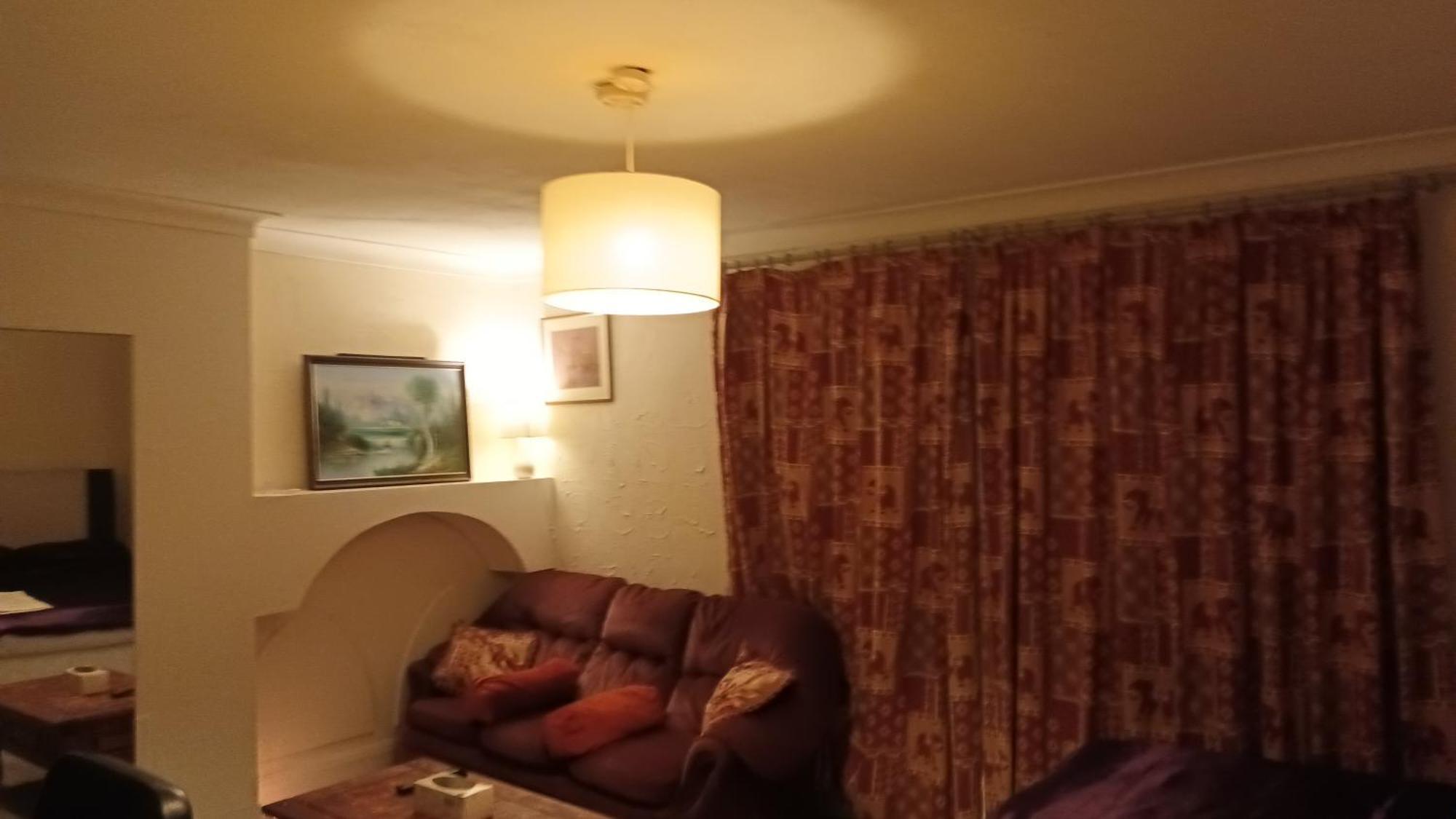 Apartment Dach - Cozy 3 Bed In Hendon Edgware